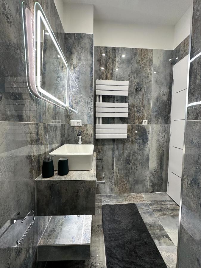 Boutique Luxury Residence บูดาเปสต์ ภายนอก รูปภาพ