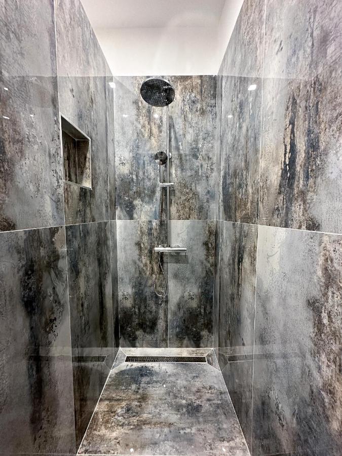 Boutique Luxury Residence บูดาเปสต์ ภายนอก รูปภาพ